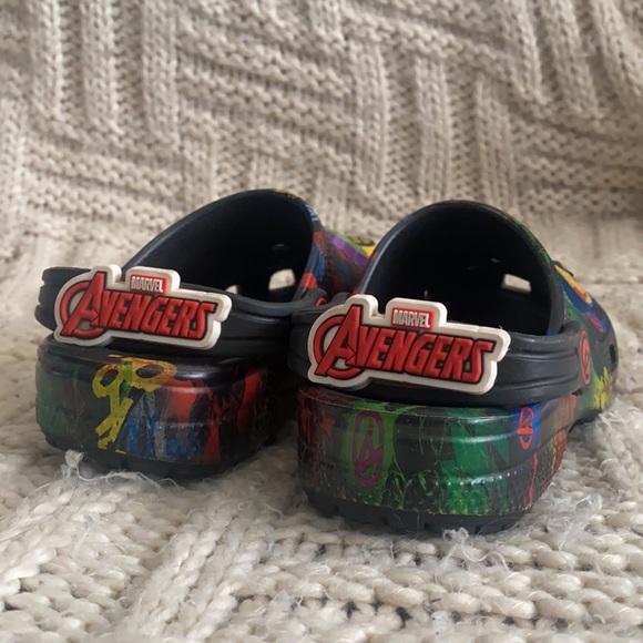 Avengers edition crocs - Picture 3 of 3